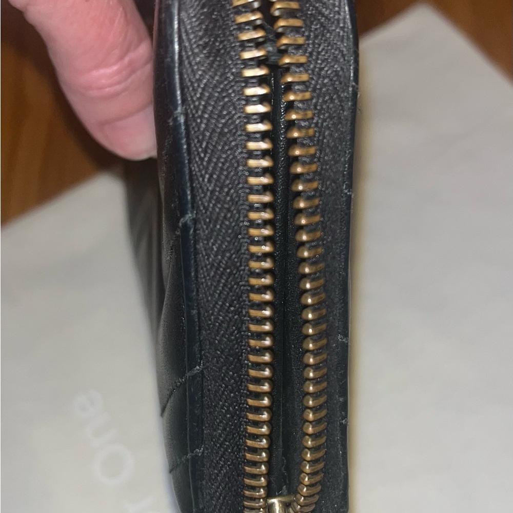 Gucci Marmont Calfskin Matelasse Zippy Wallet 🔥 - Picture 6 of 12